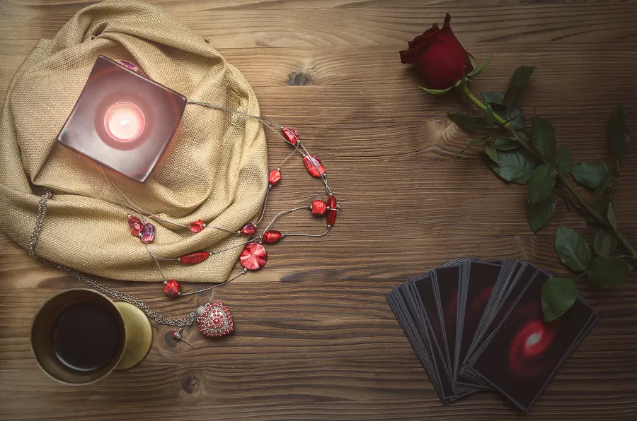 Preparing Emotionally For A Love Tarot Session in Washington, DC